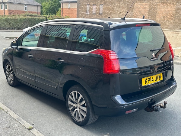 Used Peugeot 5008 2014 for sale - 75468186: Photo 3