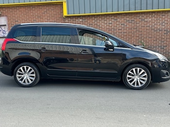 Used Peugeot 5008 2014 for sale - 75468186: Photo