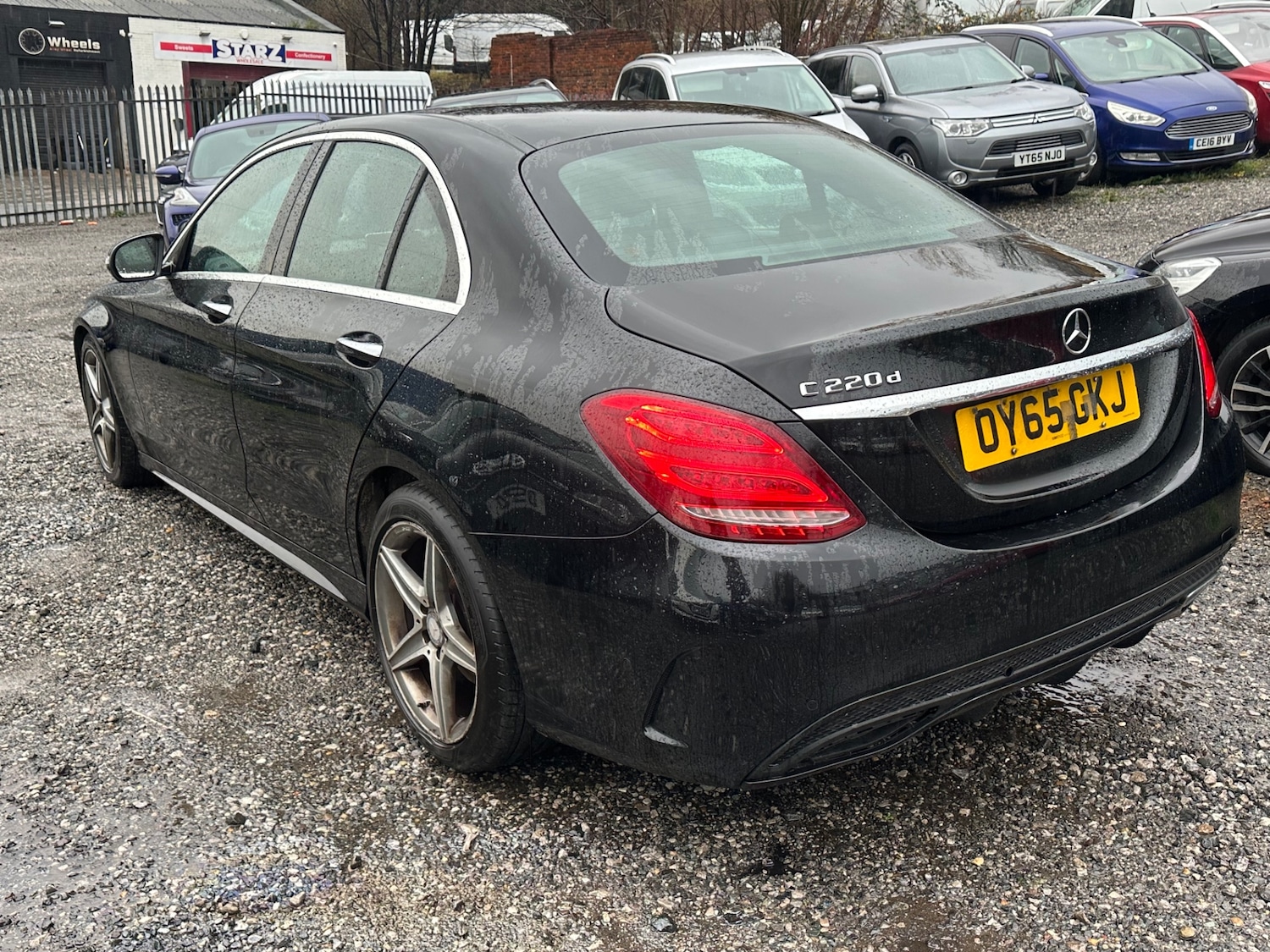 Used Mercedes-Benz C Class 2015 for sale - 76968608: Photo 11