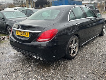 Used Mercedes-Benz C Class 2015 for sale - 76968608: Photo