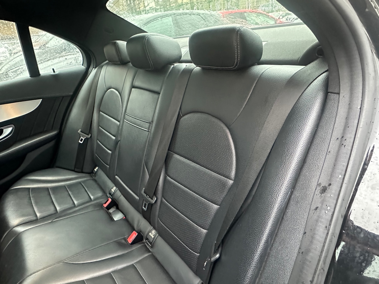 Used Mercedes-Benz C Class 2015 for sale - 76968608: Photo 7