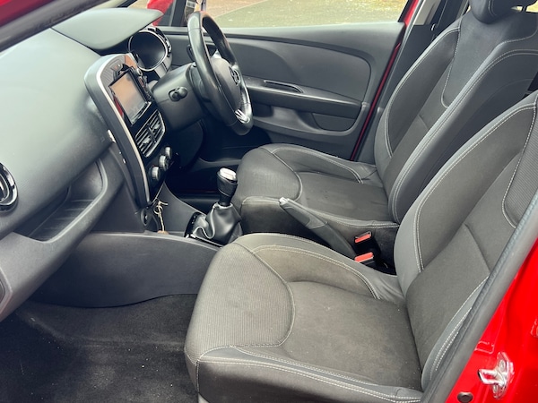 Used Renault Clio 2017 for sale - 71002402: Photo 3