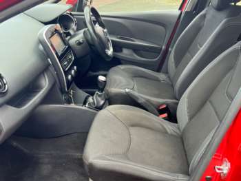 Used Renault Clio 2017 for sale - 71002402: Photo