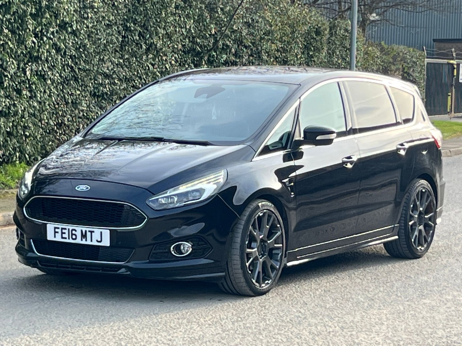 Used Ford S-Max 2016 for sale - 77953799: Photo 11