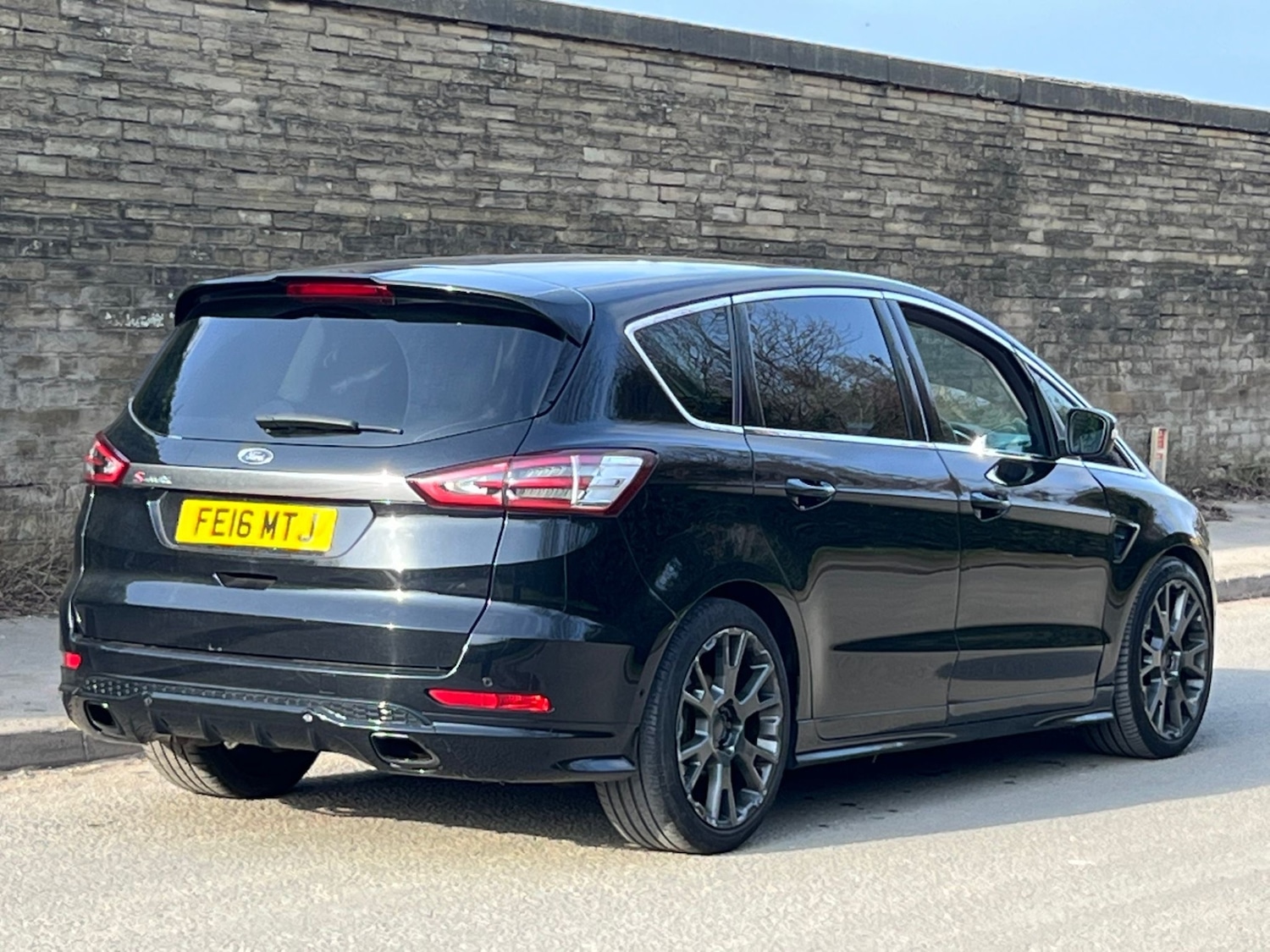 Used Ford S-Max 2016 for sale - 77953799: Photo 3