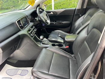 Used Kia Sportage 2017 for sale - 78628774: Photo