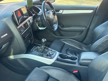 Used Audi A5 2011 for sale - 76618894: Photo