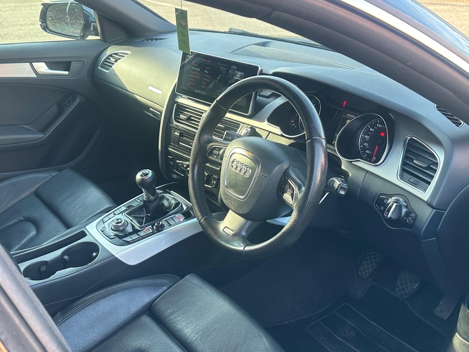 Used Audi A5 2011 for sale - 76618894: Photo 6