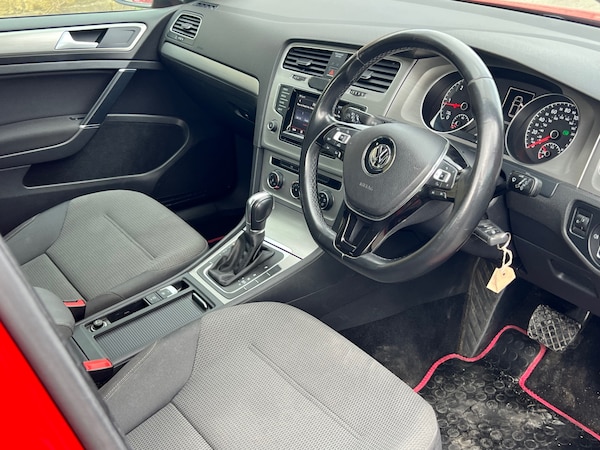 Used Volkswagen Golf 2014 for sale - 74614707: Photo 6