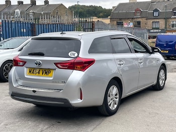 Used Toyota Auris 2014 for sale - 75624684: Photo