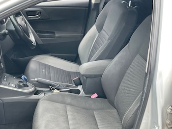 Used Toyota Auris 2014 for sale - 75624684: Photo
