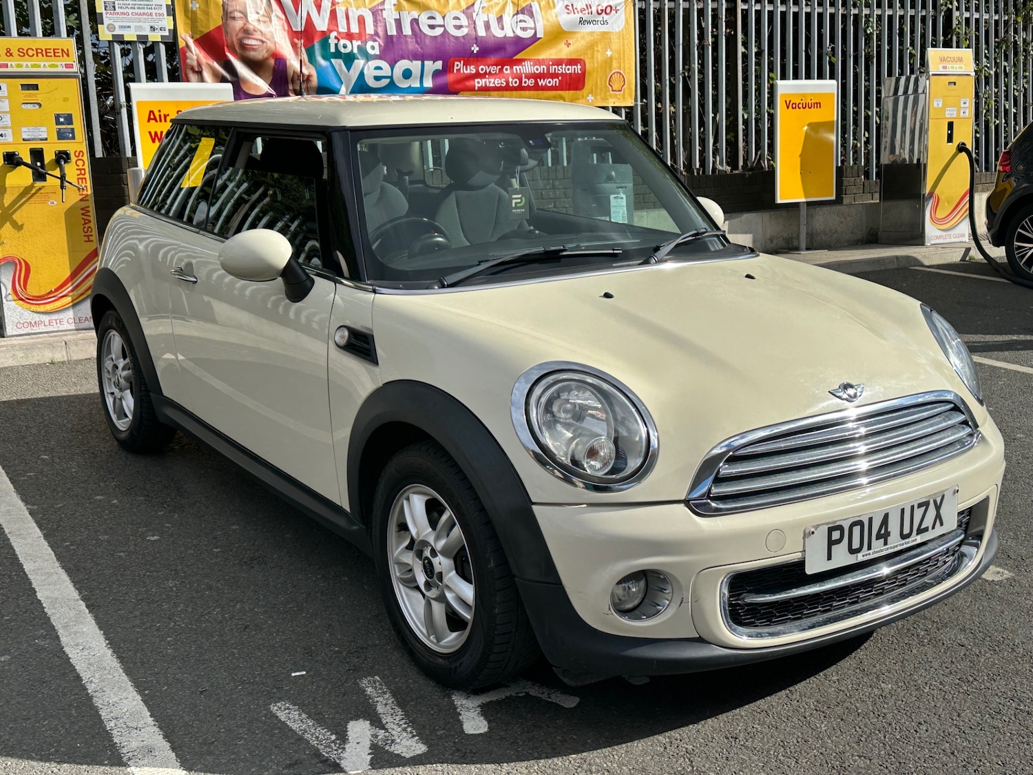 Used MINI Hatch 2014 for sale - 76044876: Photo 2