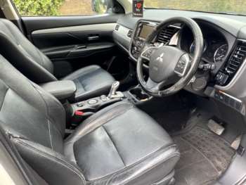 Used Mitsubishi Outlander 2015 for sale - 75106900: Photo