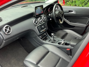Used Mercedes-Benz A-Class 2018 for sale - 79322413: Photo