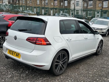 Used Volkswagen Golf 2016 for sale - 77370912: Photo