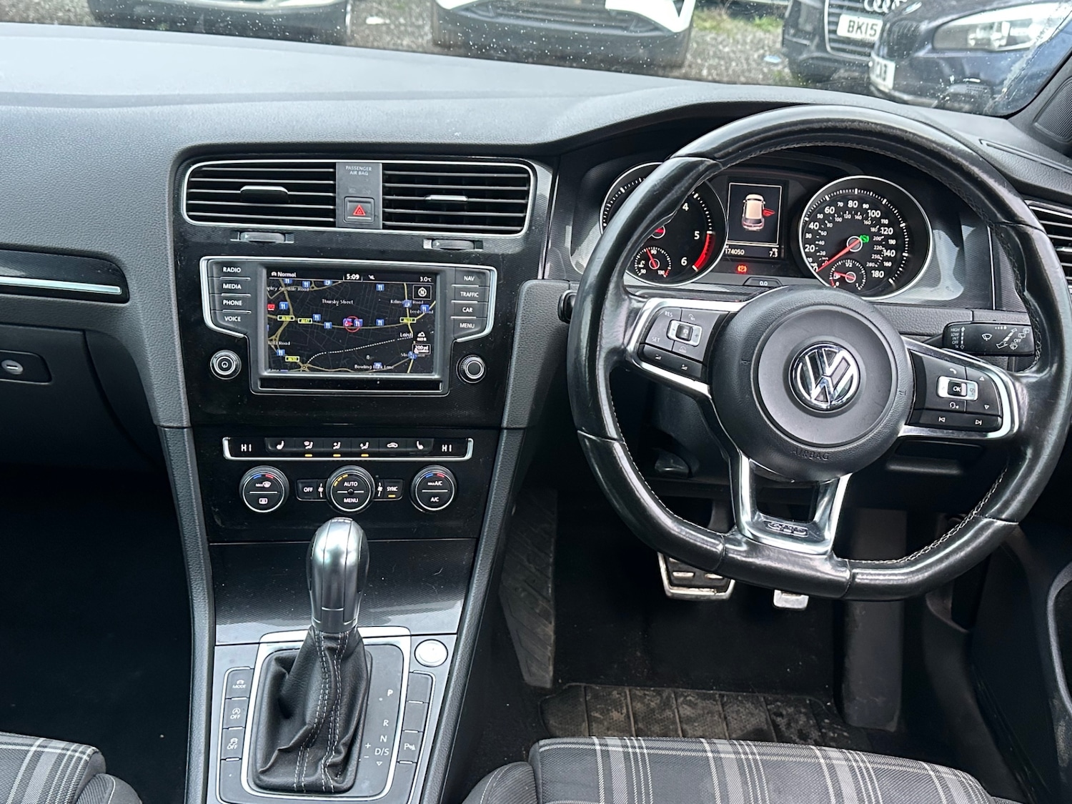 Used Volkswagen Golf 2016 for sale - 77370912: Photo 5