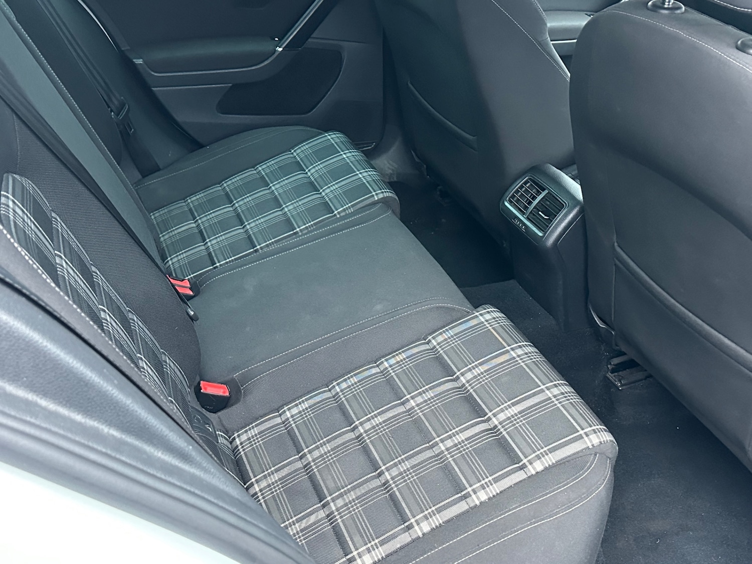 Used Volkswagen Golf 2016 for sale - 77370912: Photo 9