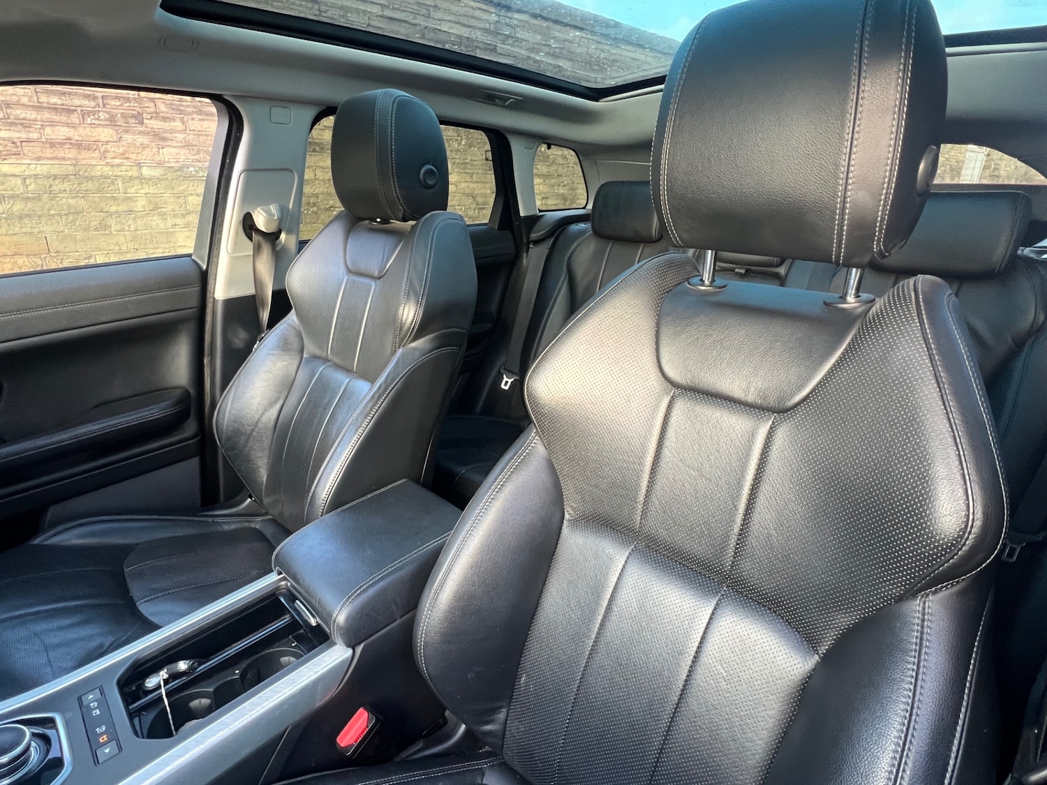 Used Land Rover Range Rover Evoque 2016 for sale - 76618886: Photo 5