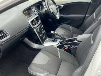 Used Volvo V40 2016 for sale - 75077767: Photo