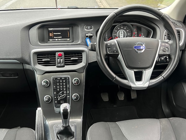 Used Volvo V40 2016 for sale - 75077767: Photo 5