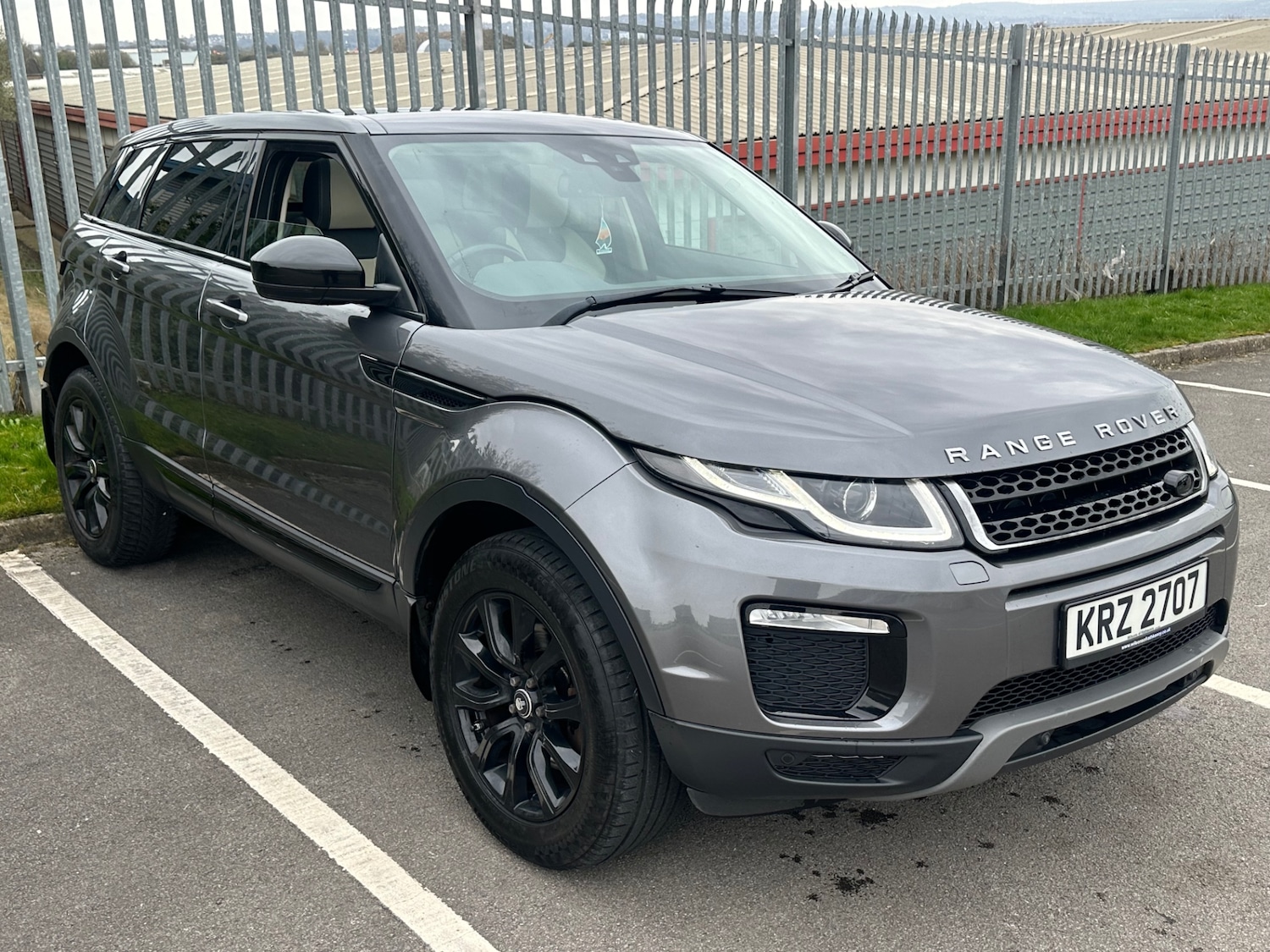 Used Land Rover Range Rover Evoque 2015 for sale - 78091741: Photo 10