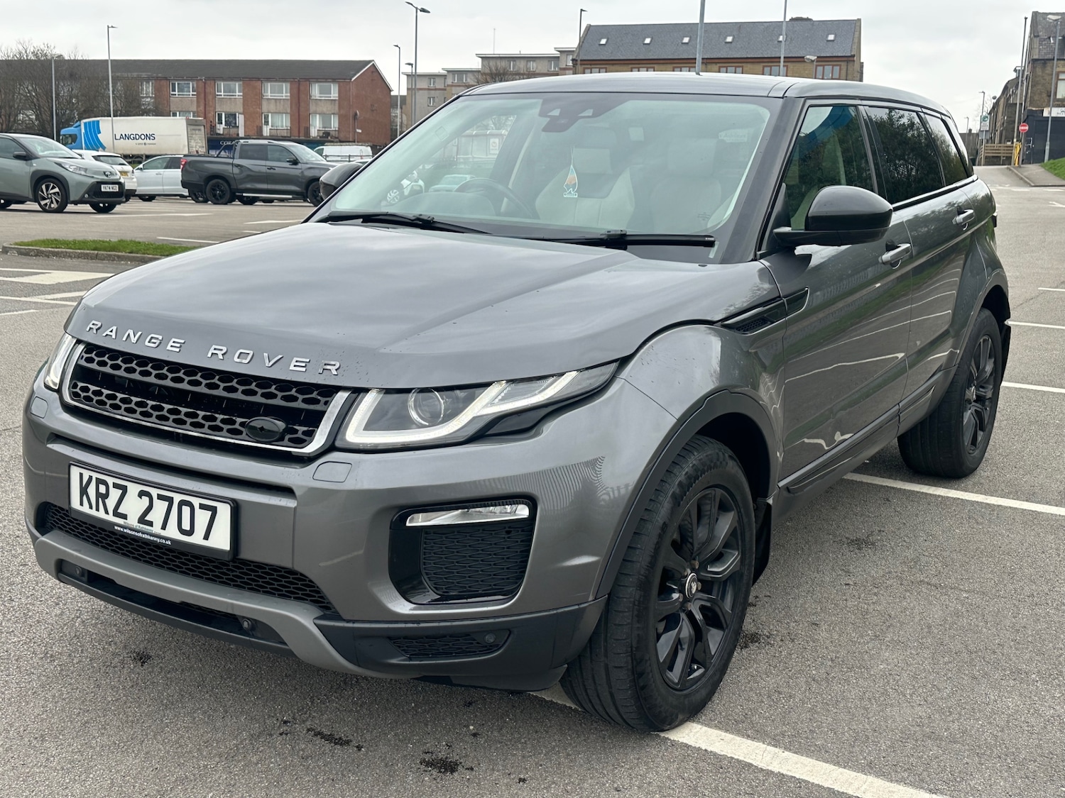 Used Land Rover Range Rover Evoque 2015 for sale - 78091741: Photo 2