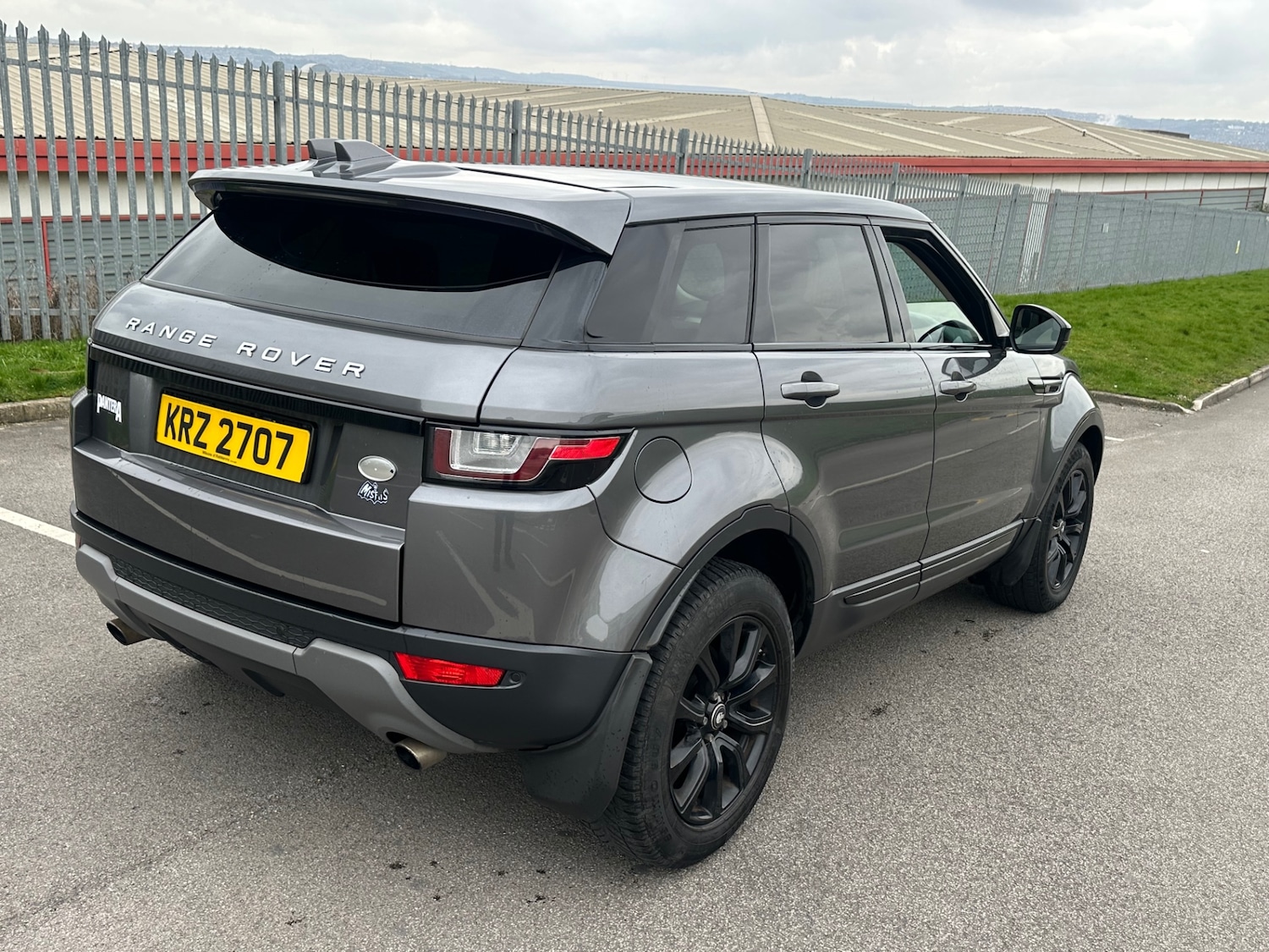 Used Land Rover Range Rover Evoque 2015 for sale - 78091741: Photo 3
