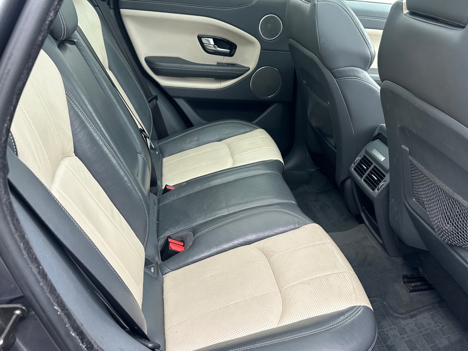 Used Land Rover Range Rover Evoque 2015 for sale - 78091741: Photo 7