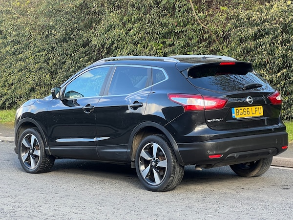 Used Nissan Qashqai 2016 for sale - 74520476: Photo 9