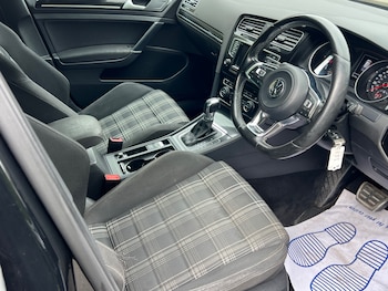 Used Volkswagen Golf 2014 for sale - 75891540: Photo