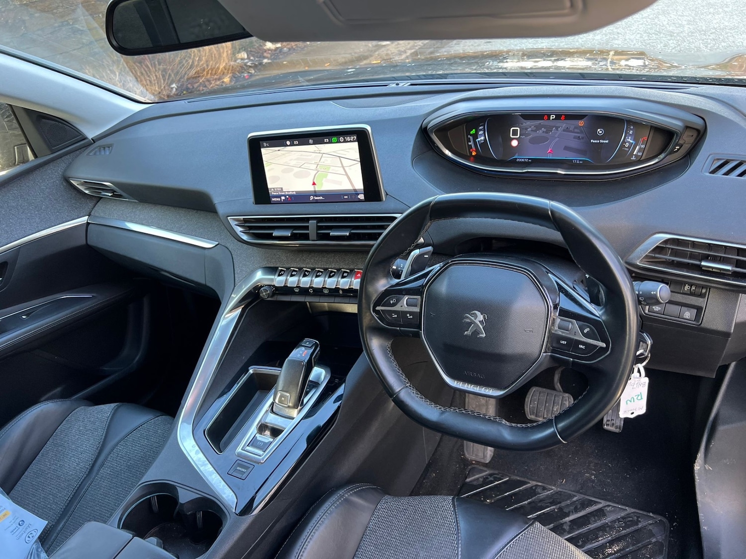 Used Peugeot 3008 2017 for sale - 77653504: Photo 4