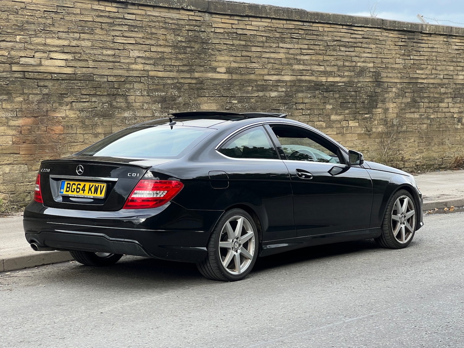 Used Mercedes-Benz C Class 2014 for sale - 76311705: Photo 8