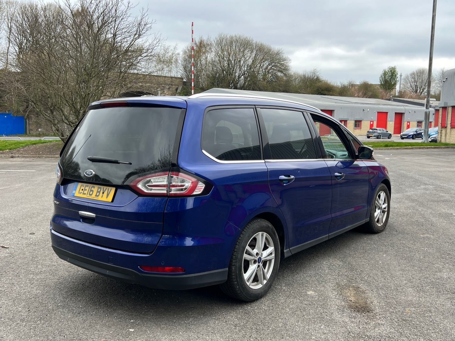 Used Ford Galaxy 2016 for sale - 76613598: Photo 7