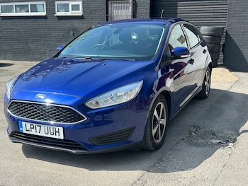 Used Ford Focus 2017 for sale - 78388854: Photo