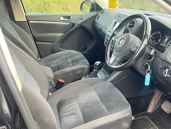 Used Volkswagen Tiguan 2014 for sale - 76713332: Photo