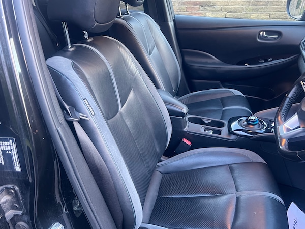Used Nissan Leaf 2019 for sale - 75026280: Photo 4