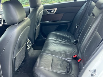 Used Jaguar XF 2014 for sale - 76402915: Photo