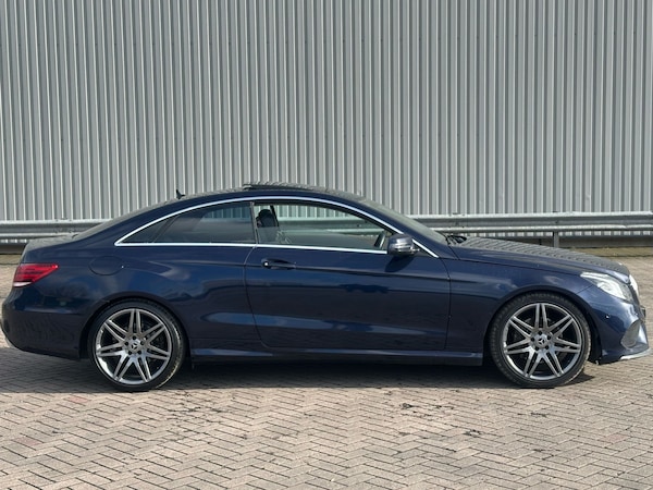 Used Mercedes-Benz E-Class 2014 for sale - 73815396: Photo 11