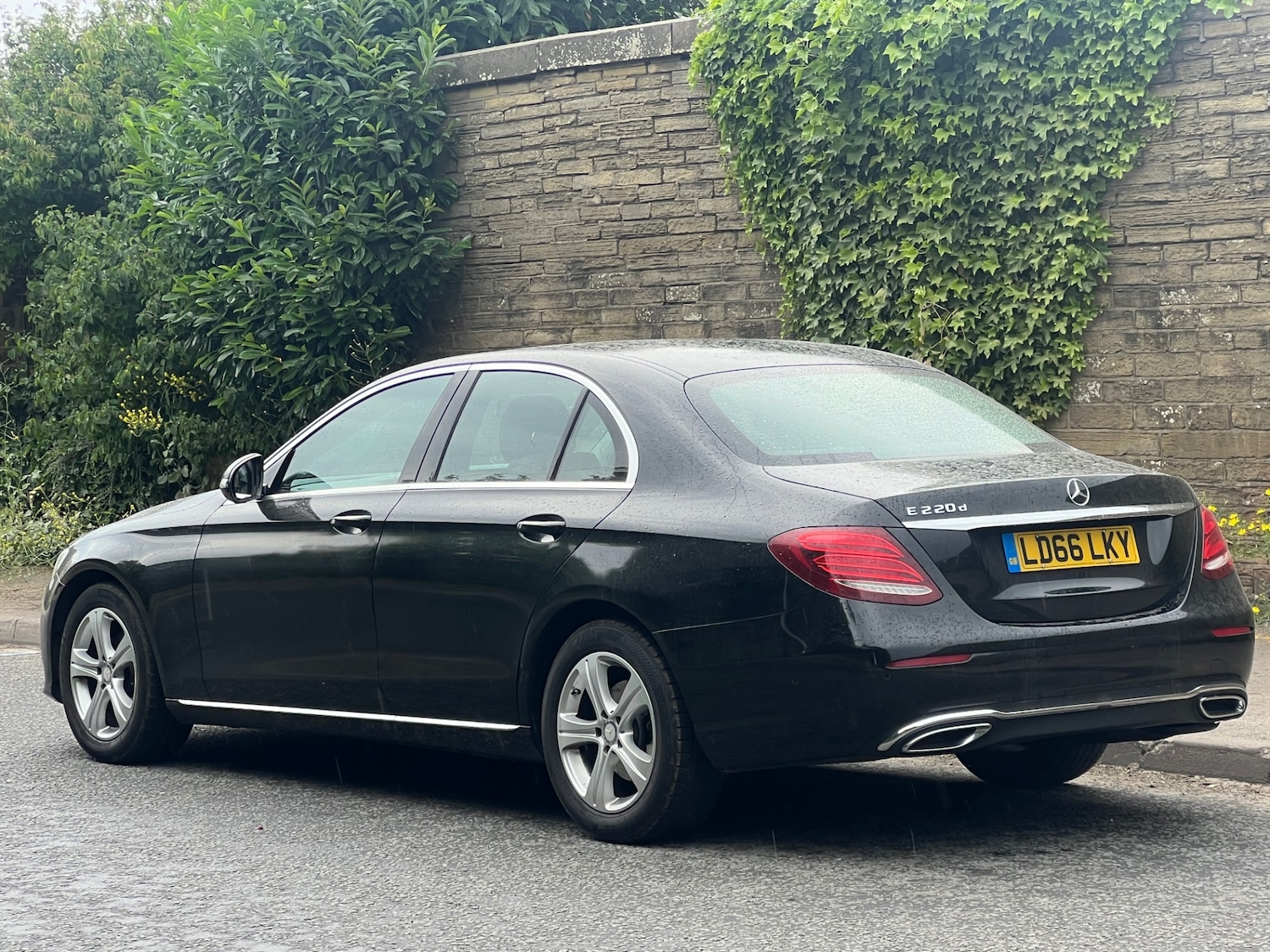 Used Mercedes-Benz E Class 2016 for sale - 76288676: Photo 8