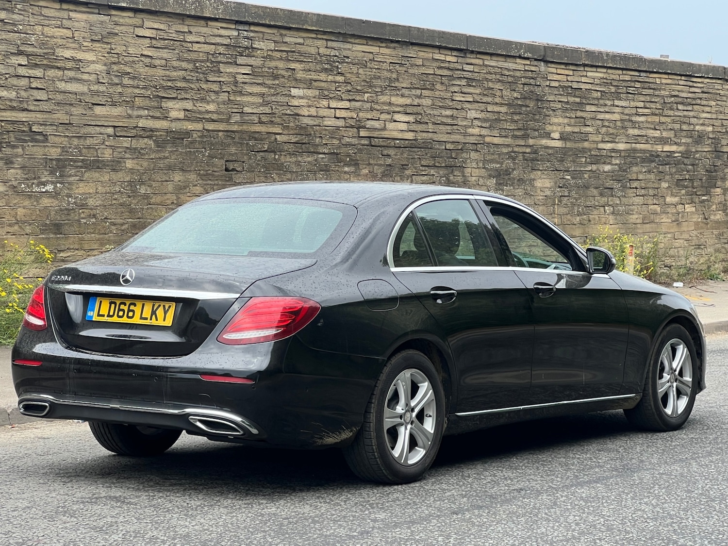 Used Mercedes-Benz E Class 2016 for sale - 76288676: Photo 9