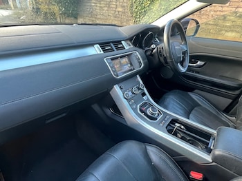 Used Land Rover Range Rover Evoque 2016 for sale - 77682667: Photo