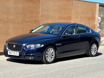 Used Jaguar XE 2017 for sale - 78438687: Photo
