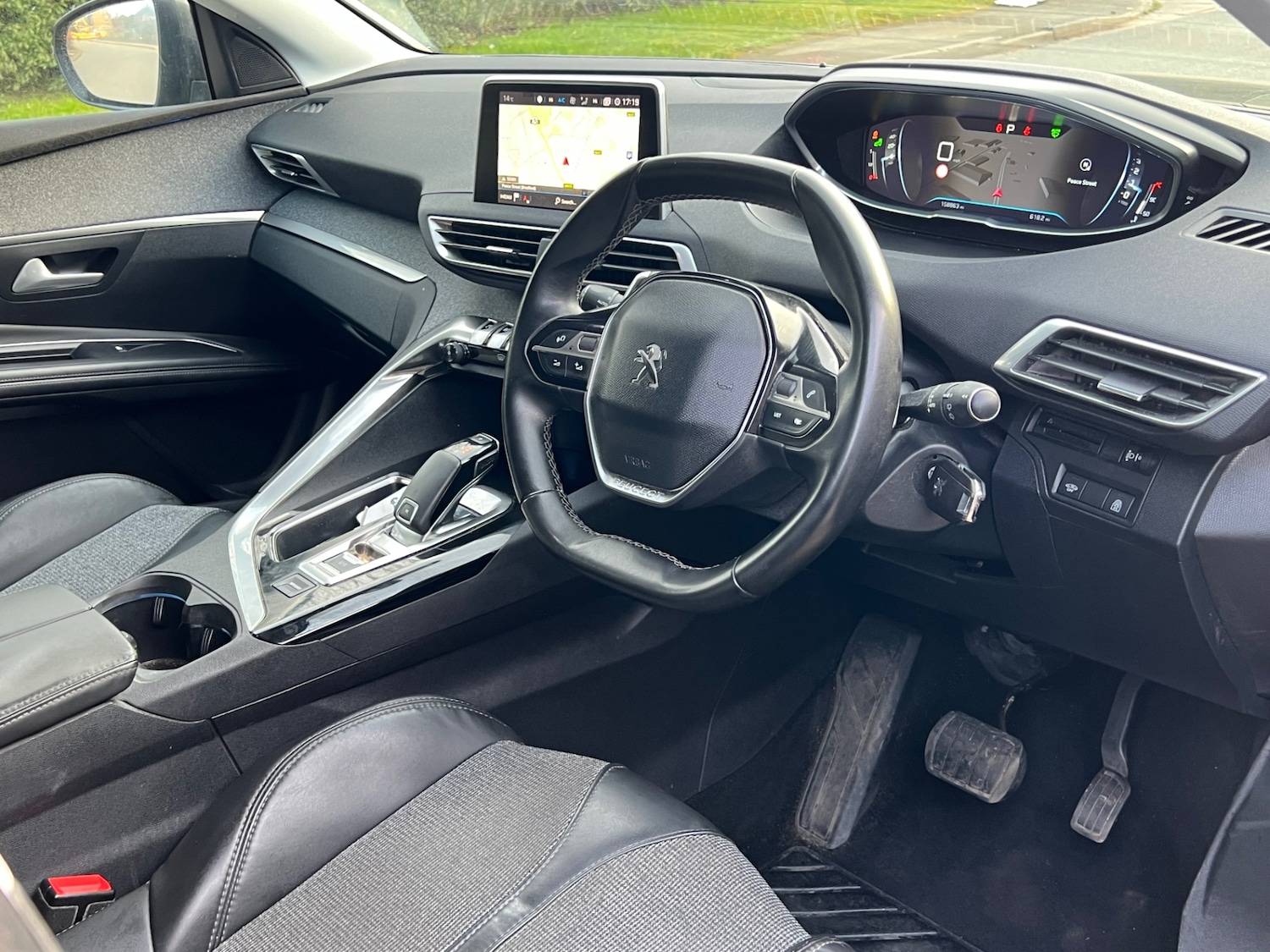 Used Peugeot 3008 2017 for sale - 77991915: Photo 3