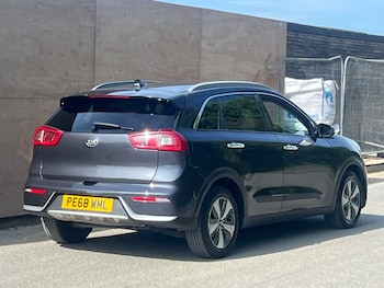Used Kia Niro 2018 for sale - 78697954: Photo