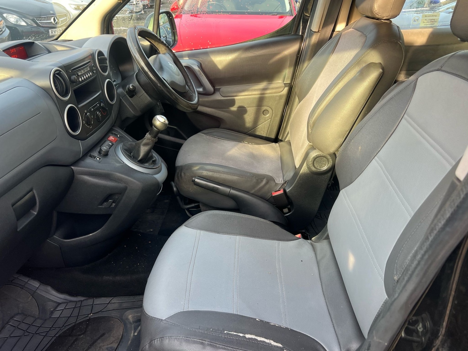 Used Peugeot Partner Tepee 2012 for sale - 74186693: Photo 5