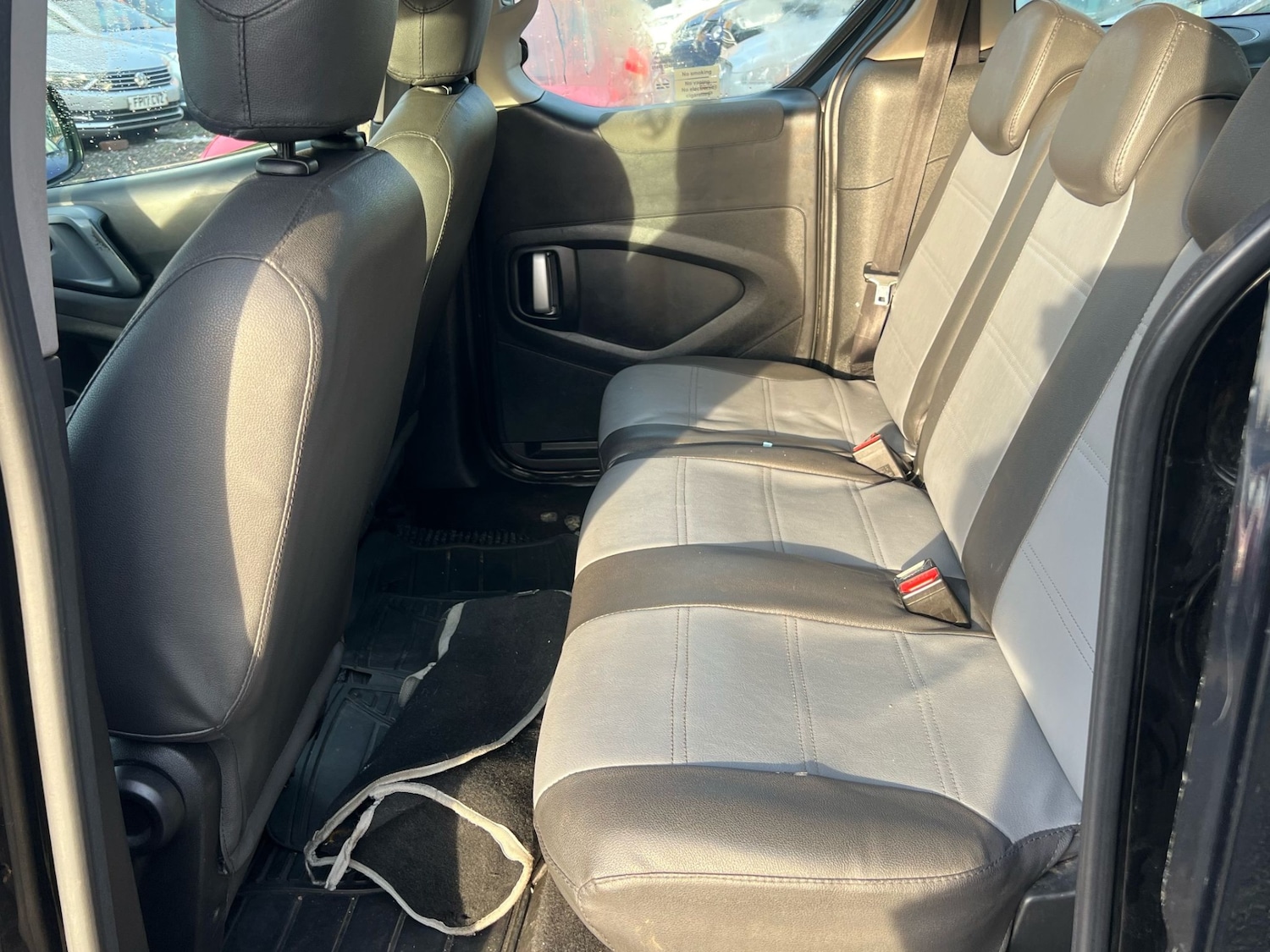 Used Peugeot Partner Tepee 2012 for sale - 74186693: Photo 6