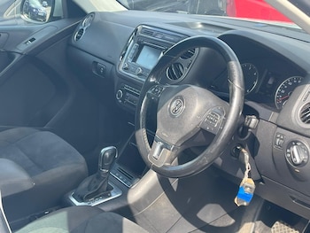 Used Volkswagen Tiguan 2015 for sale - 75536027: Photo