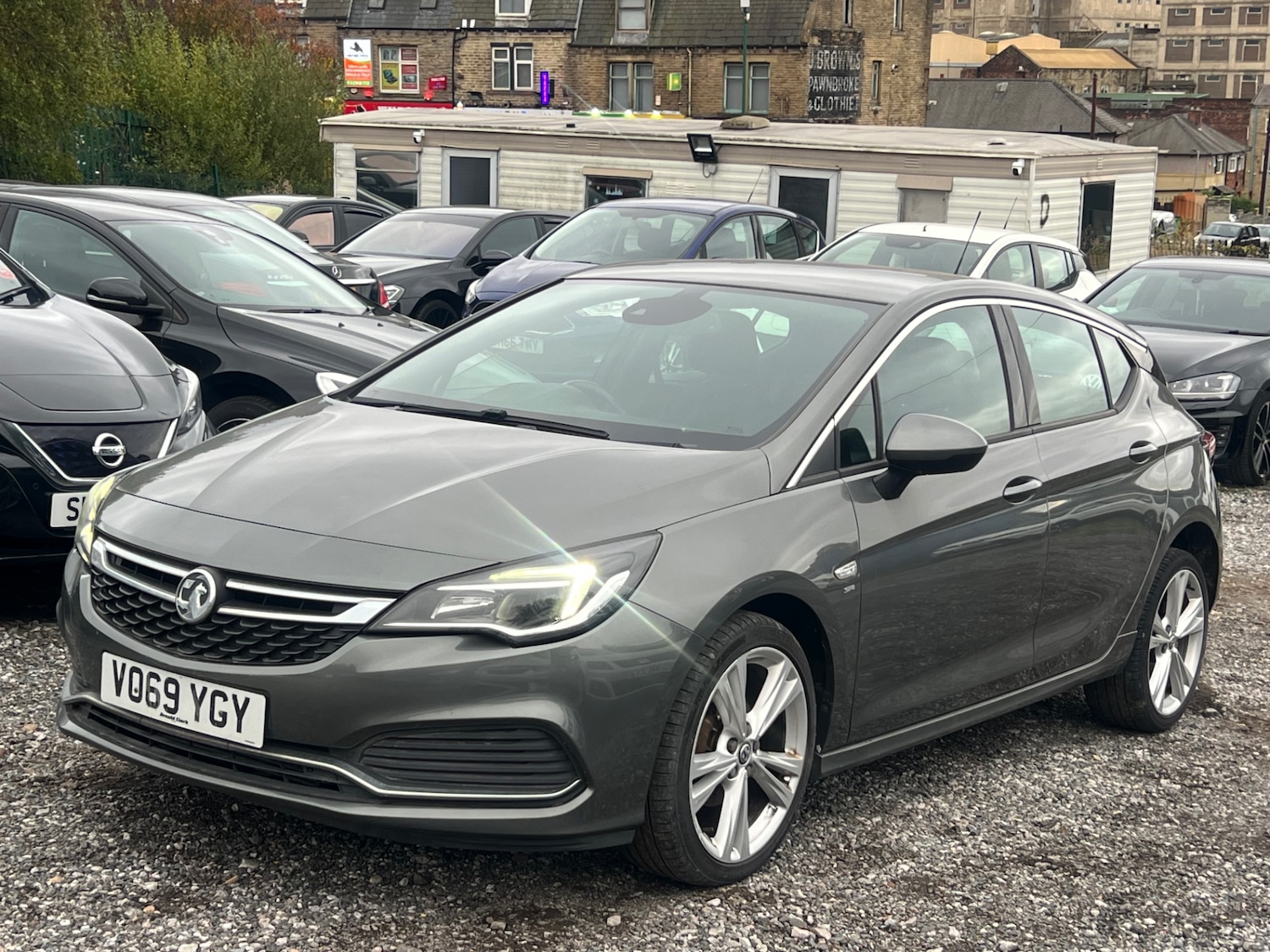 Used Vauxhall Astra 2019 for sale - 76312291: Photo 2