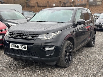 Used Land Rover Discovery Sport 2016 for sale - 77367192: Photo