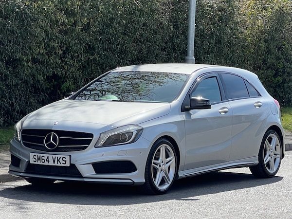 Used Mercedes-Benz A-Class 2015 for sale - 74351329: Photo 2